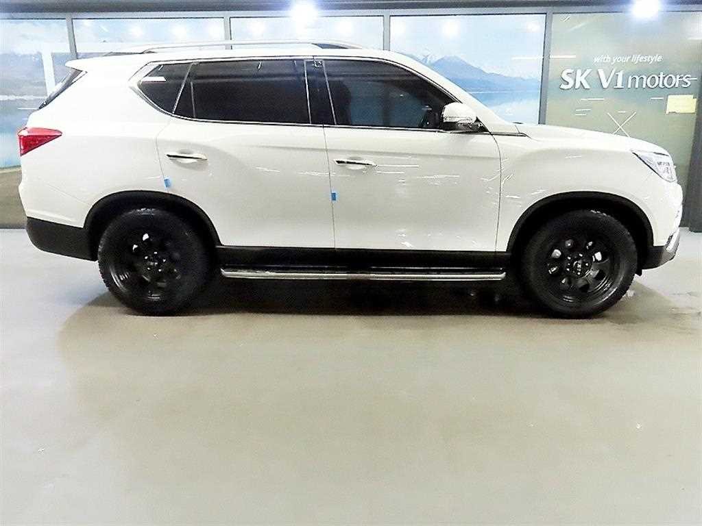 KG모빌리티(쌍용) 렉스턴 G4렉스턴 디젤 2.2 4WD 헤리티지 이미지 3