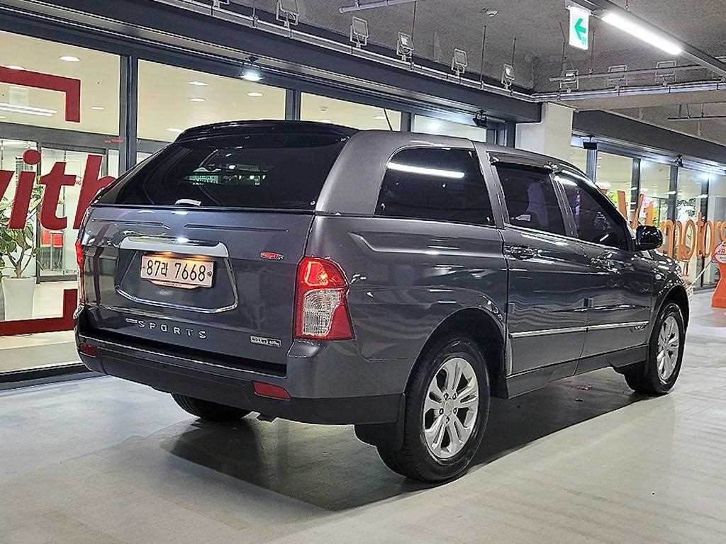 KG모빌리티(쌍용) 코란도 더뉴코란도스포츠 CX7(4WD) 클럽 이미지 4
