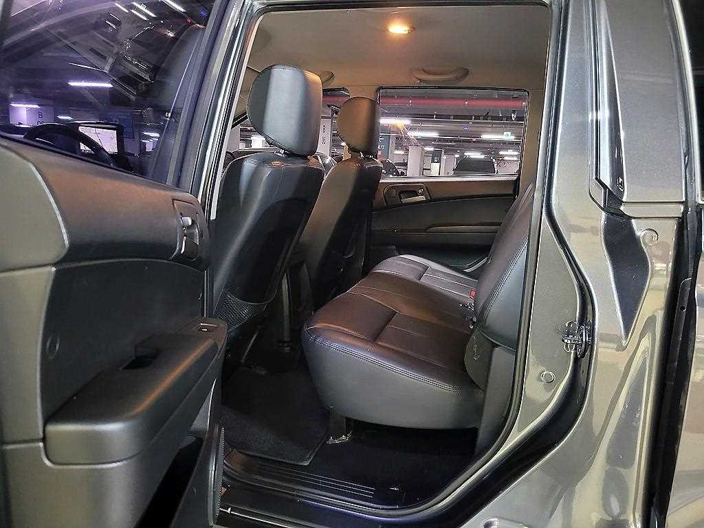 KG모빌리티(쌍용) 코란도 더뉴코란도스포츠 CX7(4WD) 클럽 이미지 8