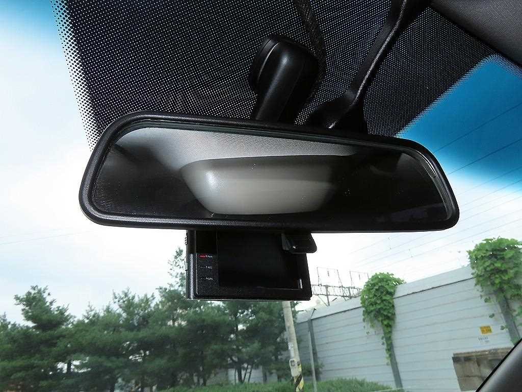 KG모빌리티(쌍용) 코란도 코란도투리스모 4WD TX 11인승 이미지 14