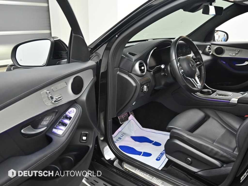 벤츠 GLC 클래스 GLC클래스 X253 GLC 220 d 4MATIC 쿠페 이미지 11