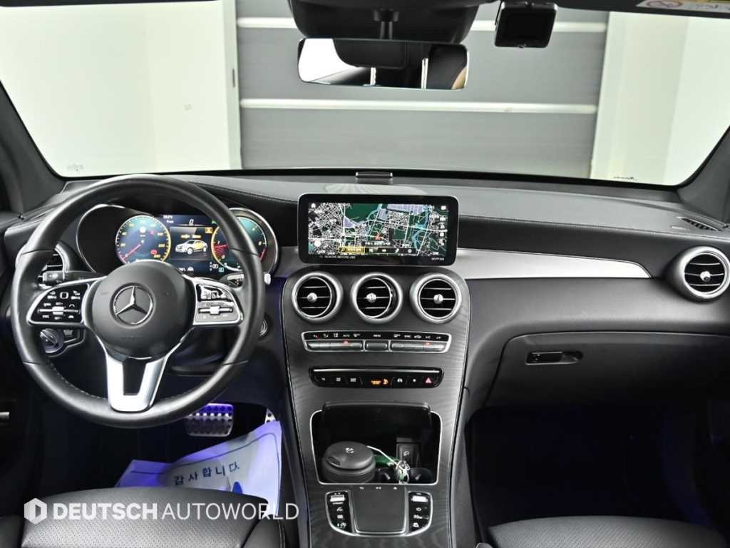 벤츠 GLC 클래스 GLC클래스 X253 GLC 220 d 4MATIC 쿠페 이미지 7