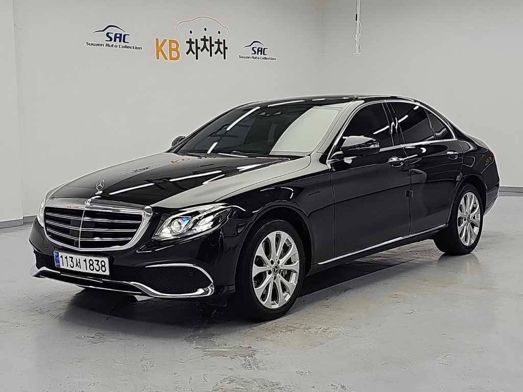 벤츠 E 클래스 E-클래스 W213 E300 4MATIC 익스클루시브 이미지 1