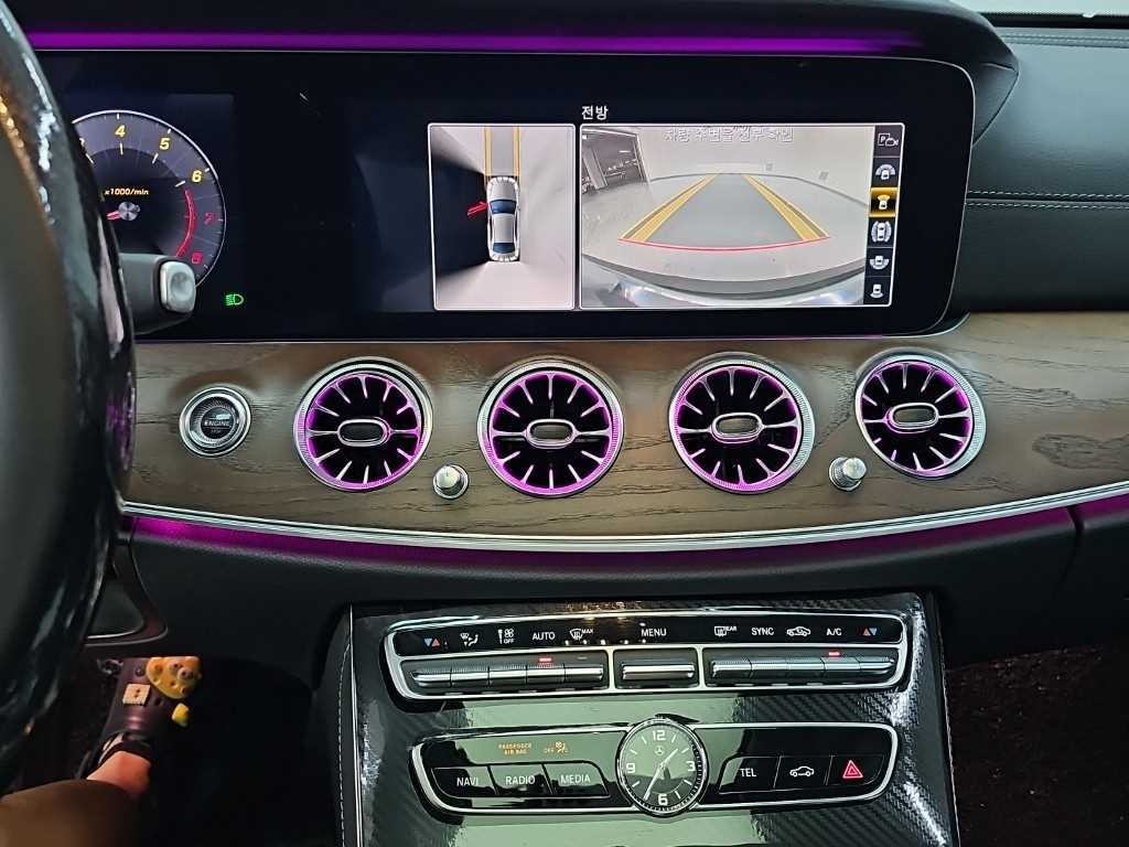 벤츠 E 클래스 E-클래스 W213 E300 4MATIC 익스클루시브 이미지 10