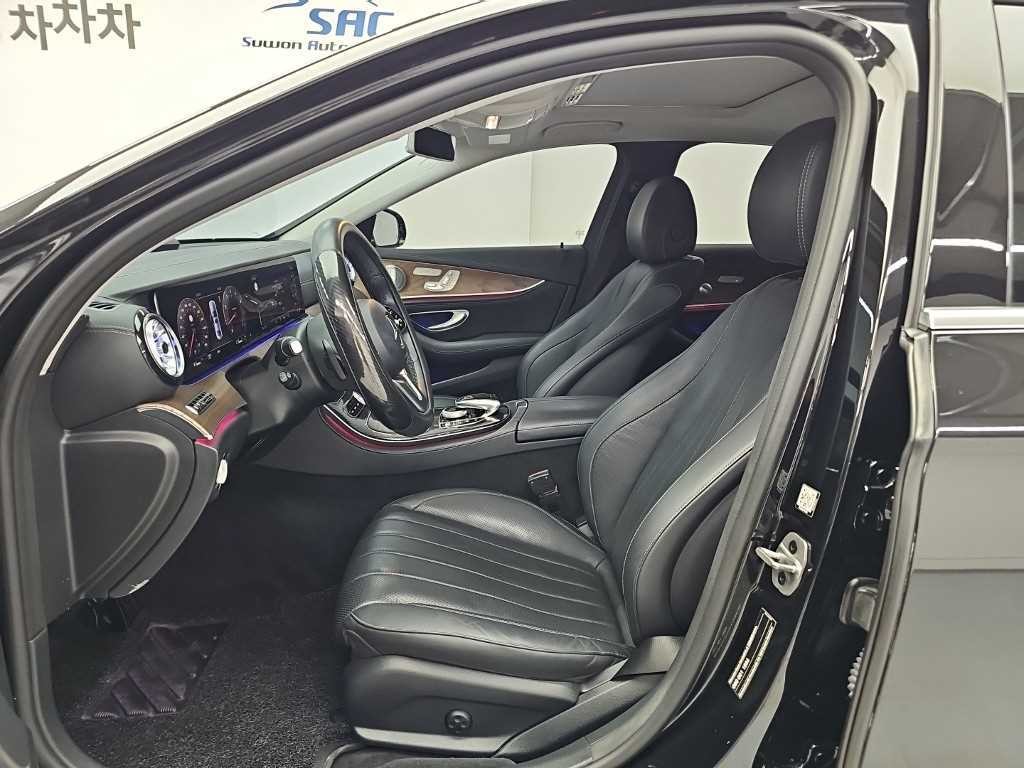 벤츠 E 클래스 E-클래스 W213 E300 4MATIC 익스클루시브 이미지 11