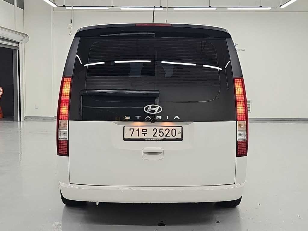 현대 스타리아 2WD 디젤 투어러 모던 11인승 이미지 3
