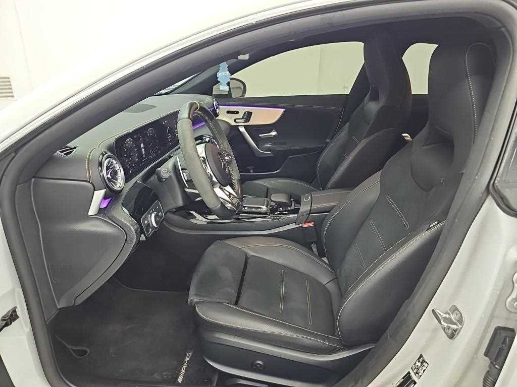 벤츠 CLA 클래스 CLA클래스 C118 AMG CLA 45 S 4MATIC+ 이미지 11