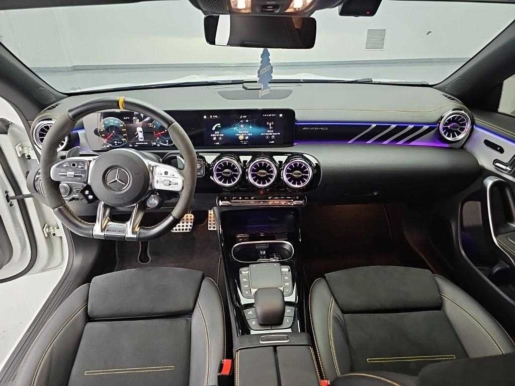 벤츠 CLA 클래스 CLA클래스 C118 AMG CLA 45 S 4MATIC+ 이미지 7