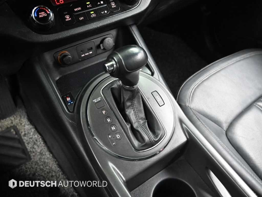 기아 스포티지 스포티지 R 4WD LIMITED 이미지 9