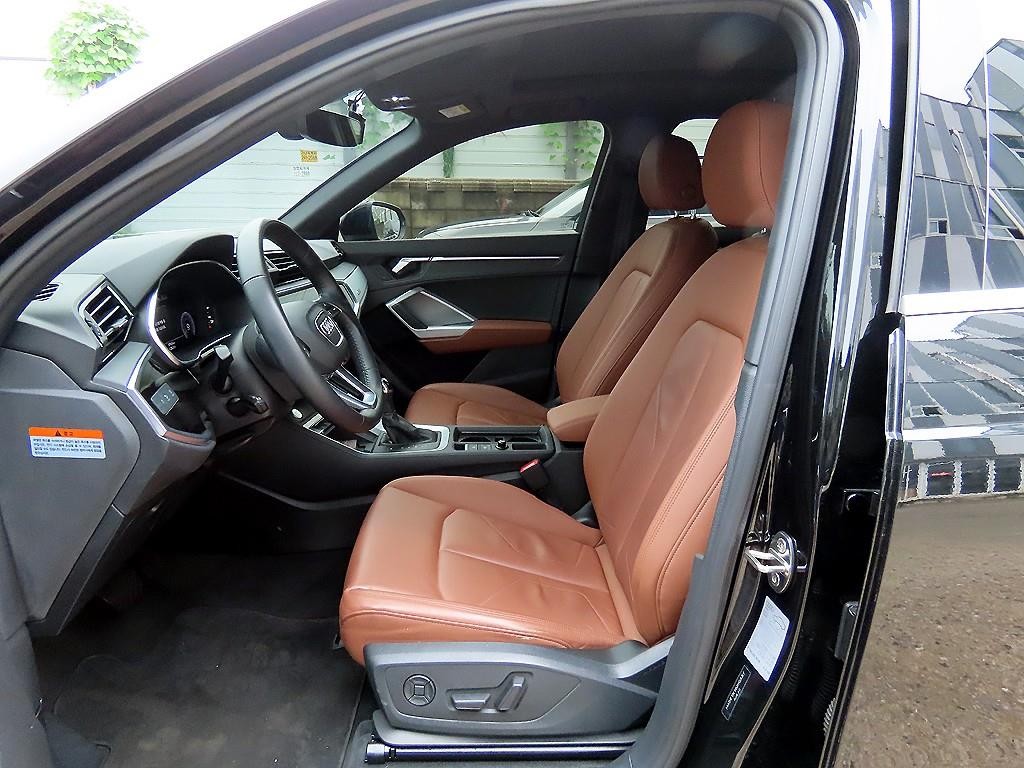 아우디 Q3 Q3 (F3) 35 TDI 프리미엄 이미지 5
