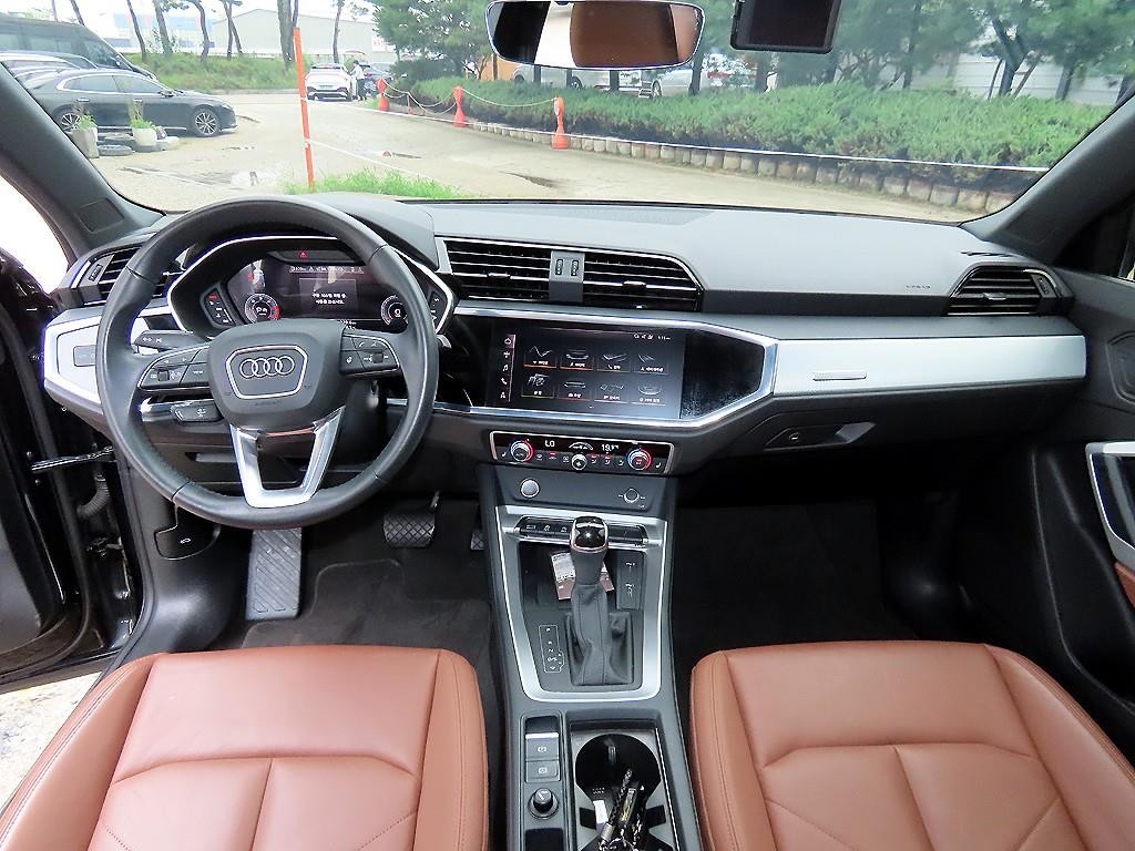 아우디 Q3 Q3 (F3) 35 TDI 프리미엄 이미지 7