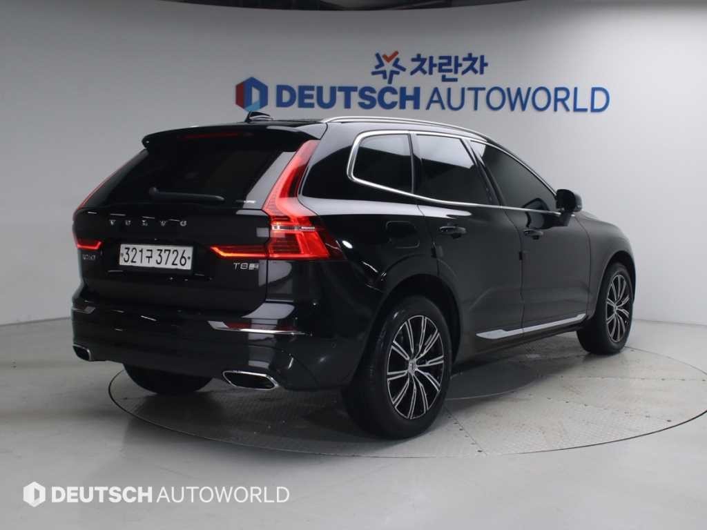 볼보 XC60 XC60(2세대) T8 AWD 인스크립션 이미지 3