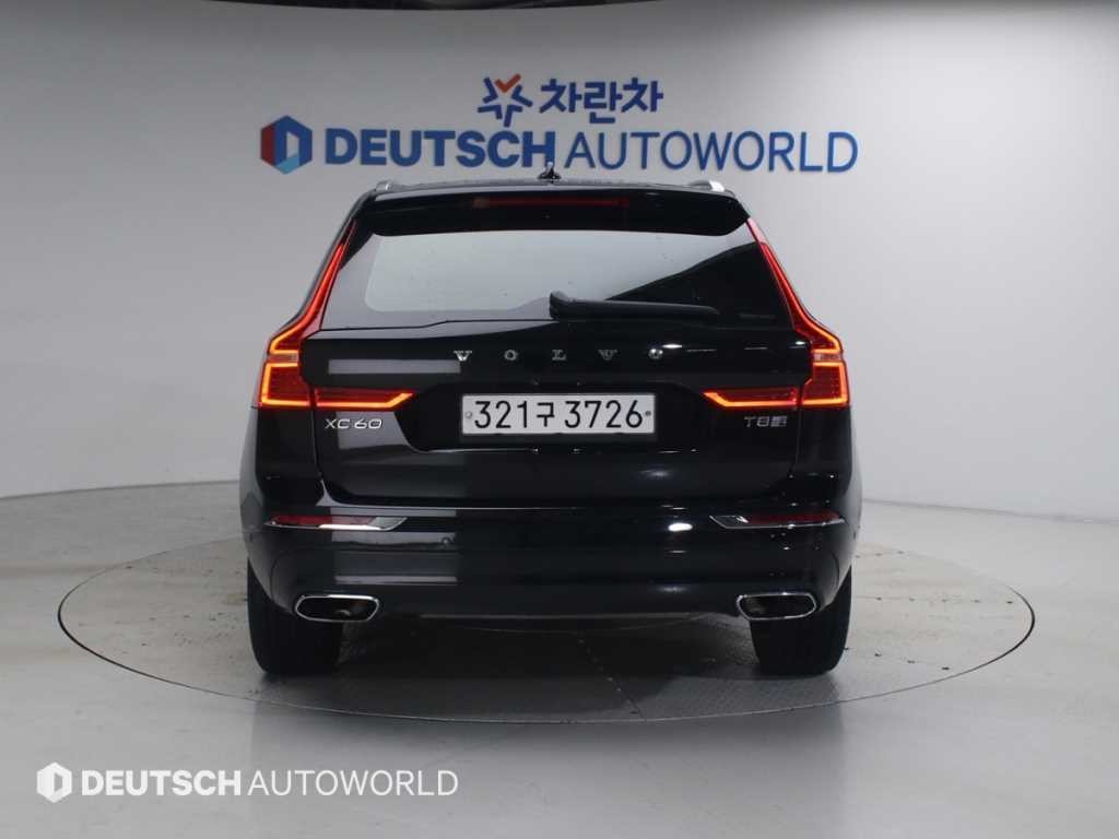 볼보 XC60 XC60(2세대) T8 AWD 인스크립션 이미지 4