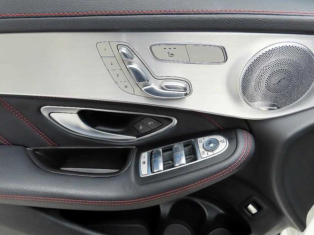 벤츠 GLC 클래스 GLC클래스 X253 AMG GLC 43 4MATIC 이미지 11