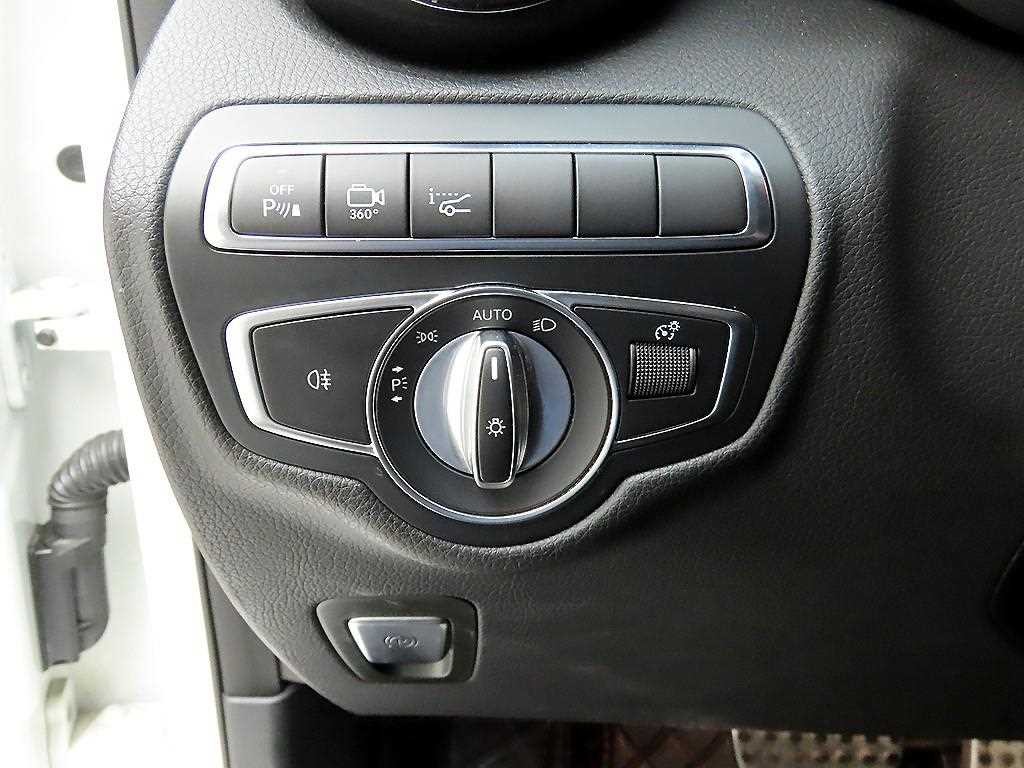 벤츠 GLC 클래스 GLC클래스 X253 AMG GLC 43 4MATIC 이미지 12