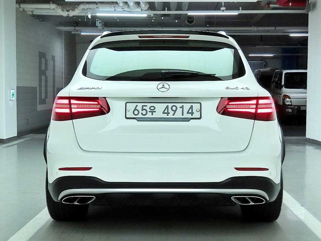 벤츠 GLC 클래스 GLC클래스 X253 AMG GLC 43 4MATIC 이미지 3