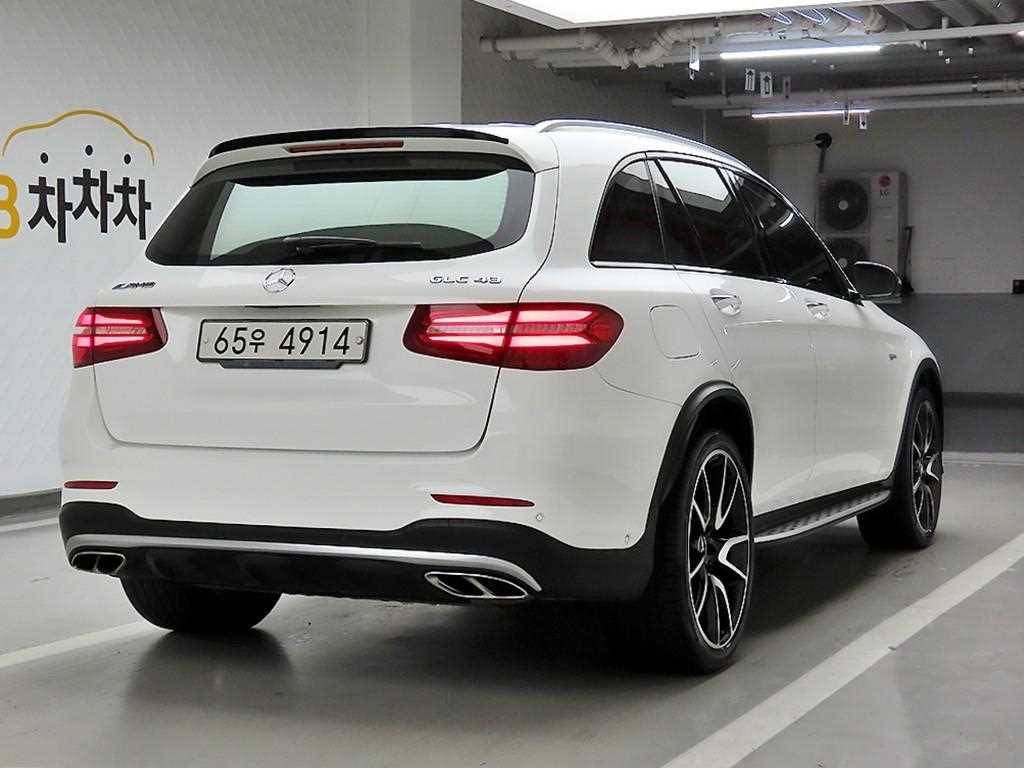 벤츠 GLC 클래스 GLC클래스 X253 AMG GLC 43 4MATIC 이미지 4