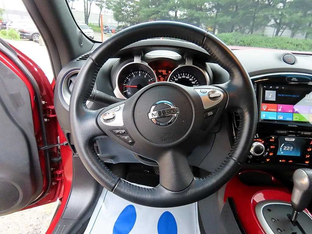 닛산 쥬크 1.6 SV 이미지 8