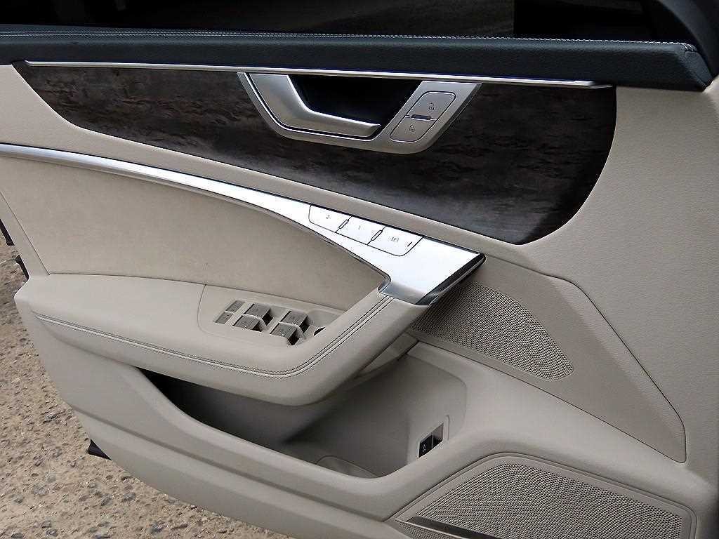 아우디 A7 A7 (4K) 50 TDI 콰트로 프리미엄 이미지 12