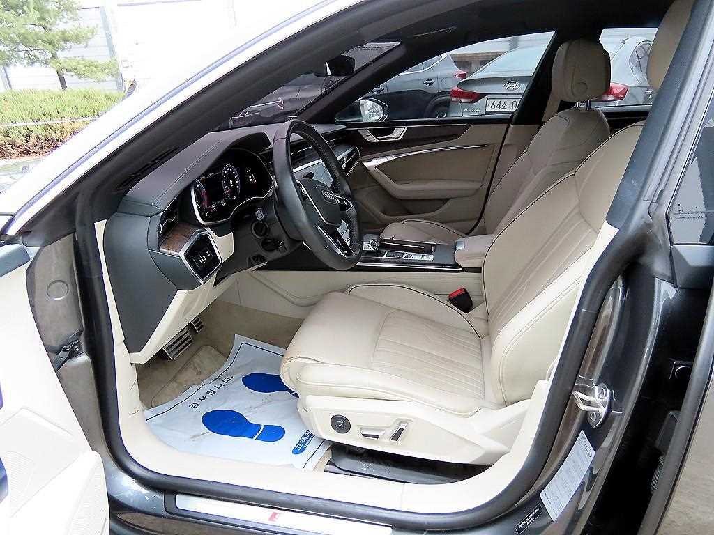 아우디 A7 A7 (4K) 50 TDI 콰트로 프리미엄 이미지 5