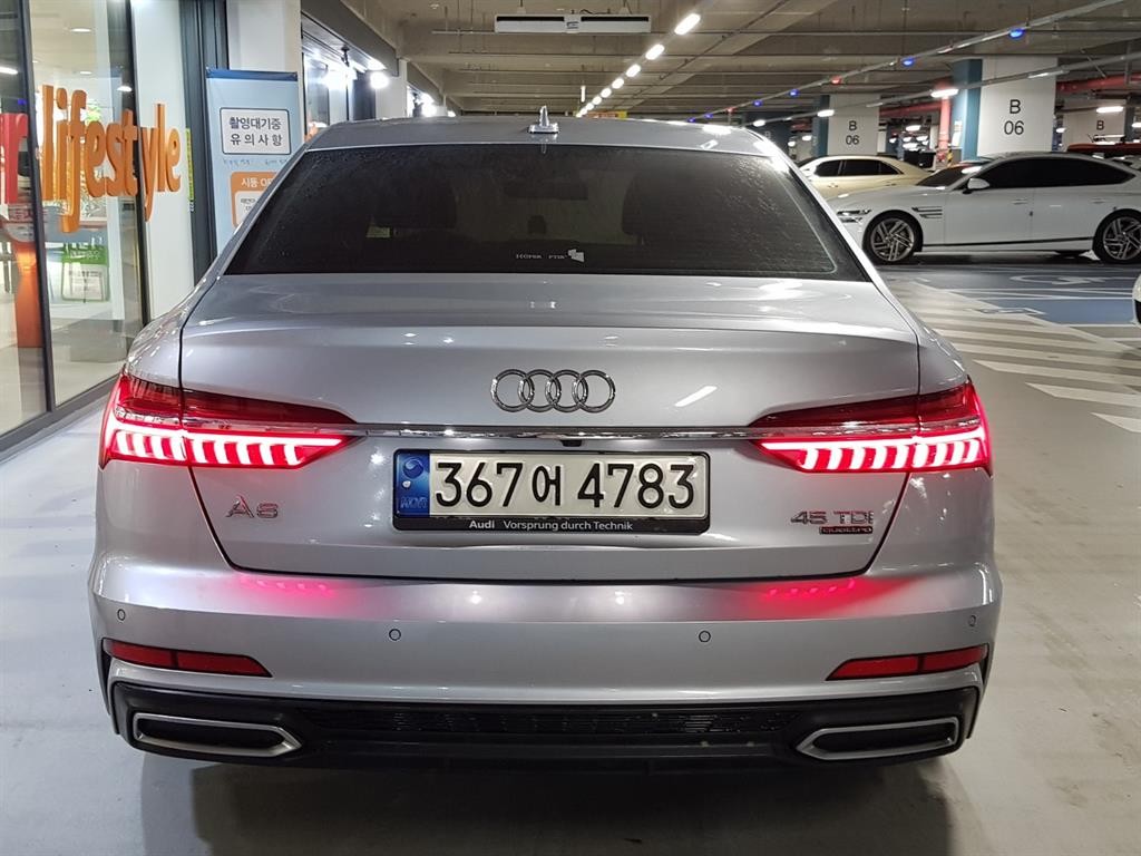 아우디 A6 A6 (C8) 45 TDI 콰트로 프리미엄 이미지 5
