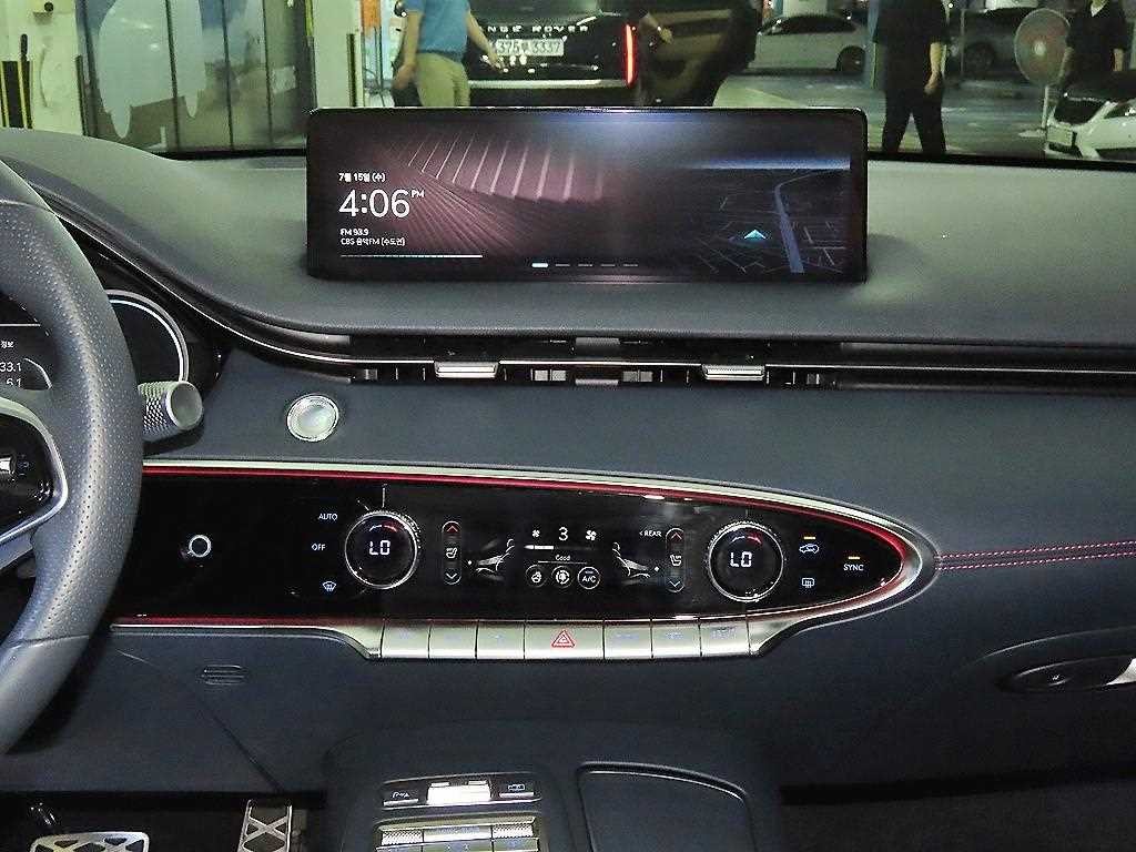 제네시스 GV70 2.5T 가솔린 AWD 이미지 11