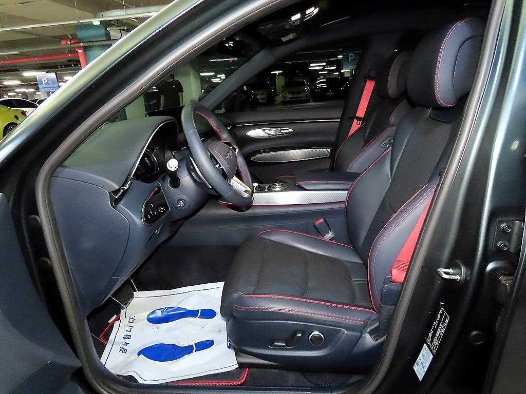 제네시스 GV70 2.5T 가솔린 AWD 이미지 6