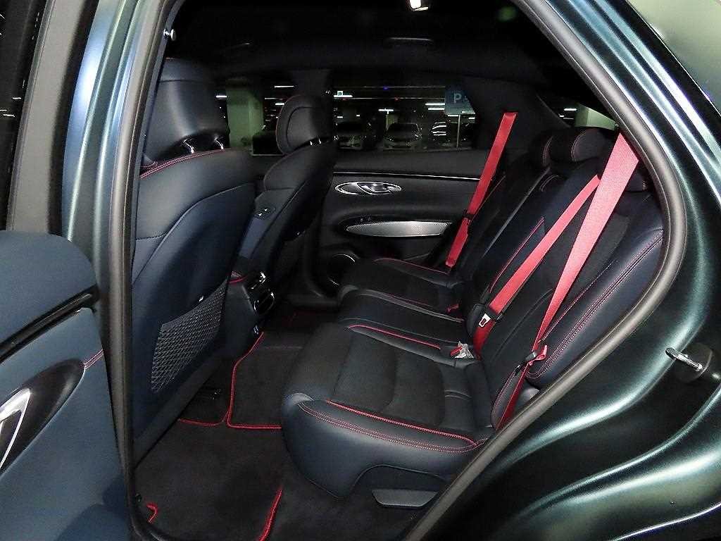 제네시스 GV70 2.5T 가솔린 AWD 이미지 7