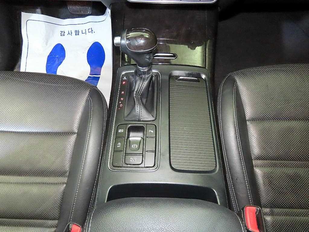 기아 쏘렌토 올 뉴 쏘렌토 디젤 2WD 2.0 노블레스 스페셜 이미지 12