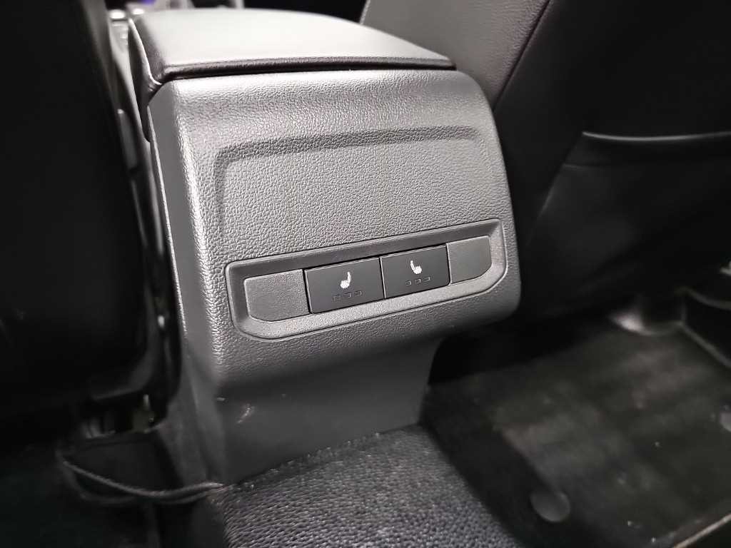 폭스바겐 제타 올 뉴 제타 1.5 TSI 프레스티지 이미지 13