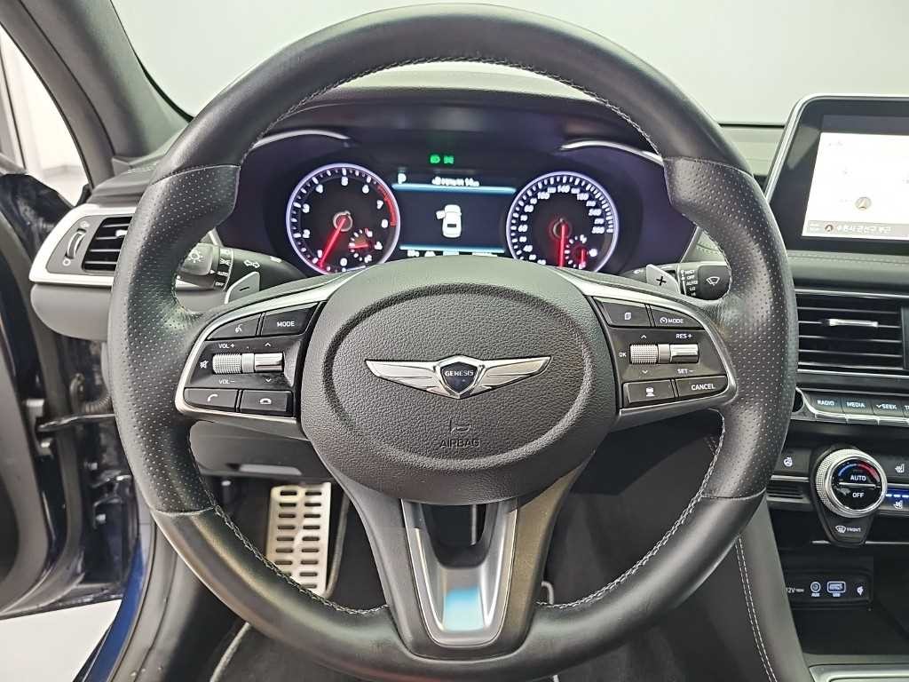 제네시스 G70 2.0T 스포츠 패키지 이미지 9