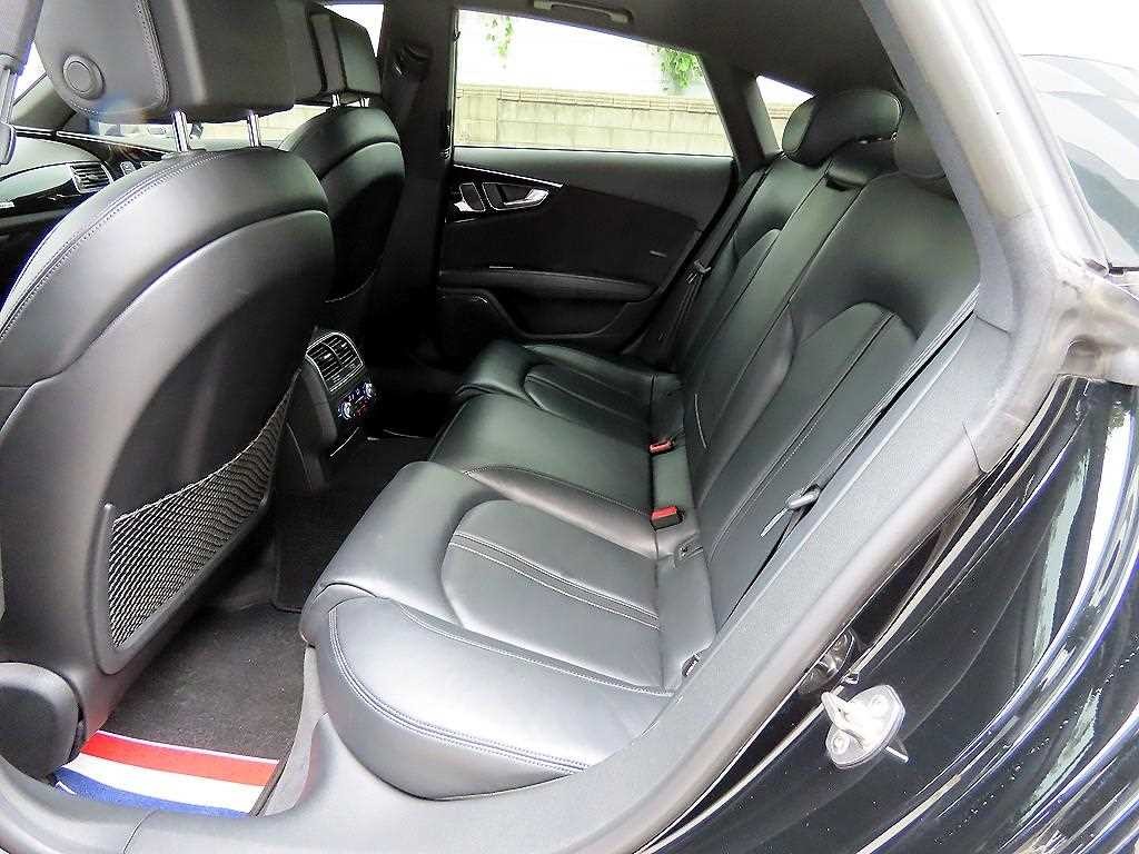 아우디 A7 50 TDI 콰트로 컴포트 이미지 6
