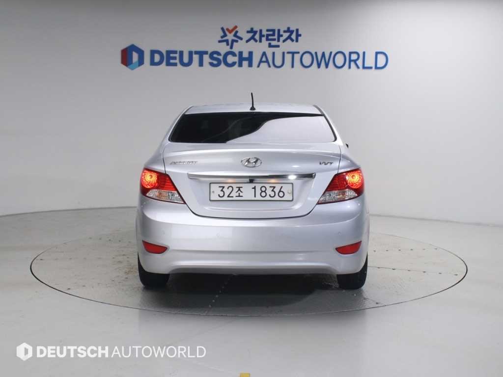현대 엑센트 엑센트신형 1.4VVT 모던 이미지 4