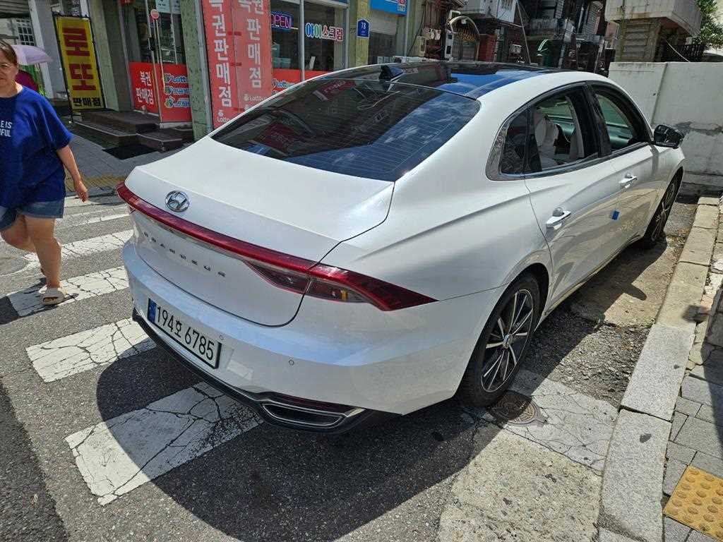 현대 그랜저 더 뉴 그랜저 IG 2.5 르블랑 이미지 5