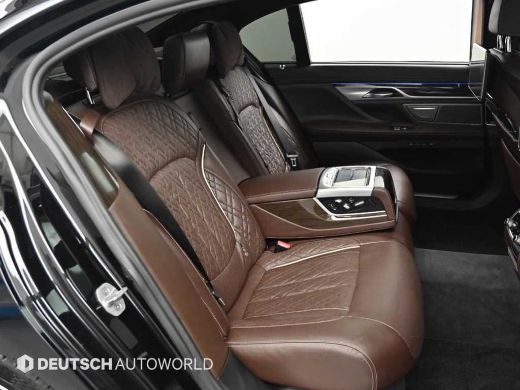BMW 7시리즈 7시리즈 (G11) 730Ld xDrive 디자인 퓨어 엑설런스 이미지 12
