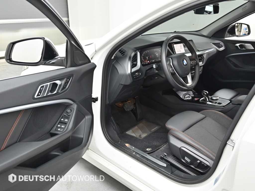 BMW 1시리즈 1시리즈 (F40) 118d 스포츠 이미지 11