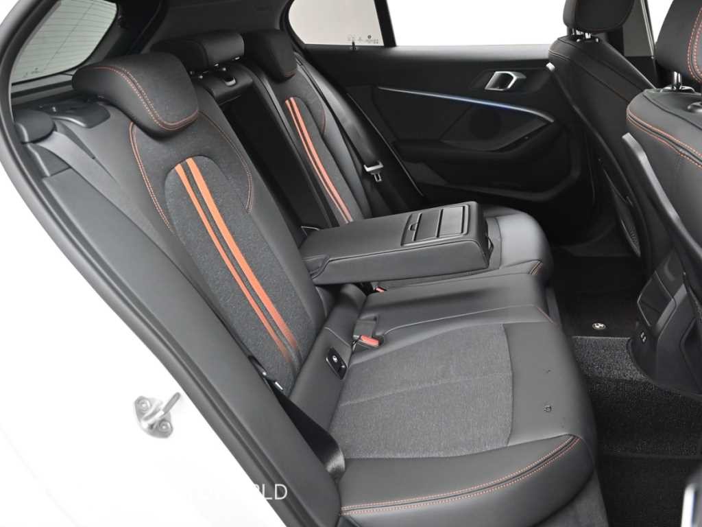 BMW 1시리즈 1시리즈 (F40) 118d 스포츠 이미지 12