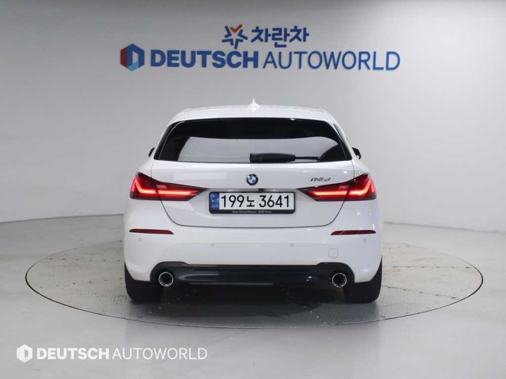 BMW 1시리즈 1시리즈 (F40) 118d 스포츠 이미지 4