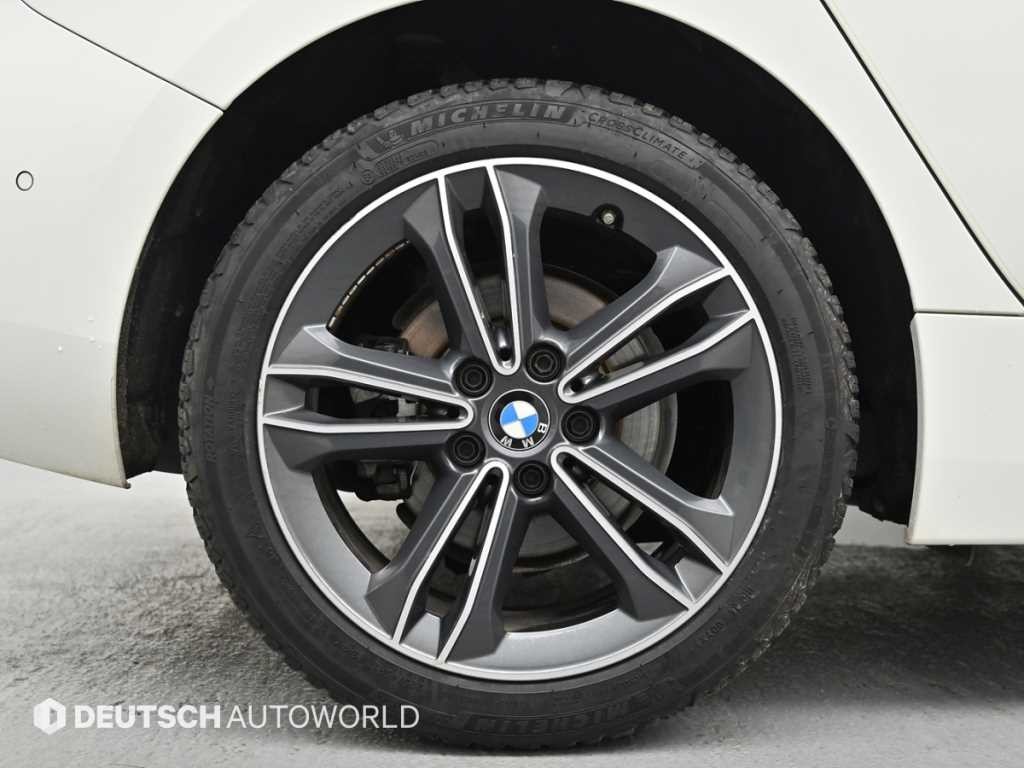 BMW 1시리즈 1시리즈 (F40) 118d 스포츠 이미지 5