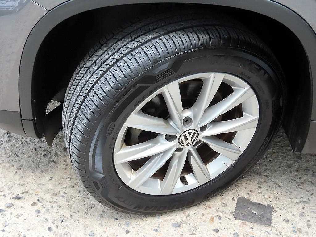 폭스바겐 티구안 뉴티구안 2.0 TDI 컴포트 이미지 19