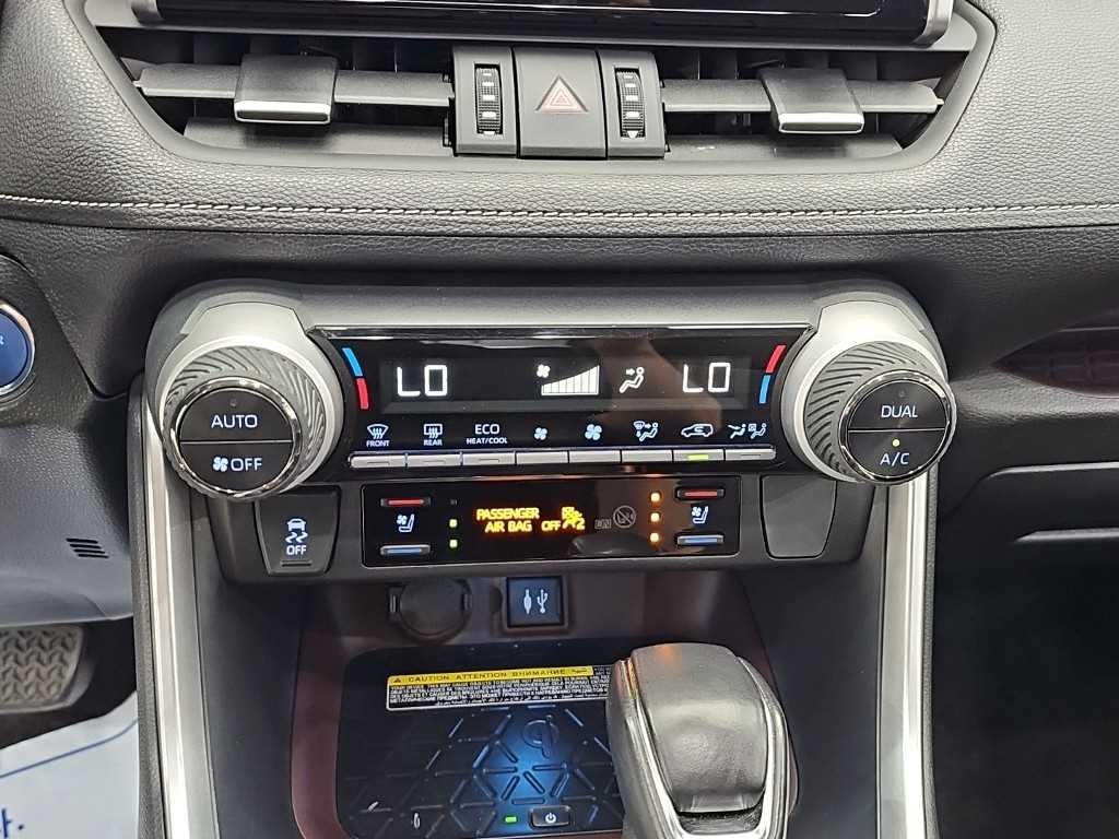 토요타 라브4 RAV4(5세대) 2.5 4WD 하이브리드 LTD 이미지 10