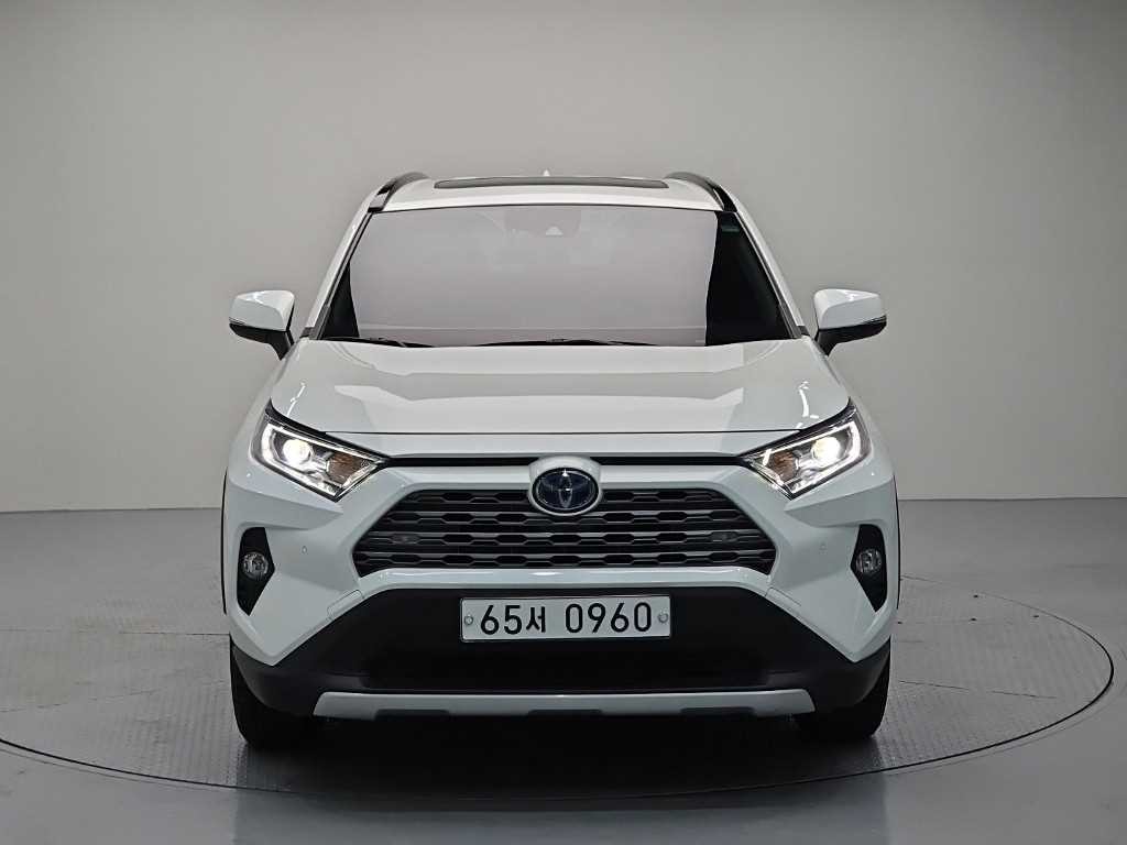 토요타 라브4 RAV4(5세대) 2.5 4WD 하이브리드 LTD 이미지 2