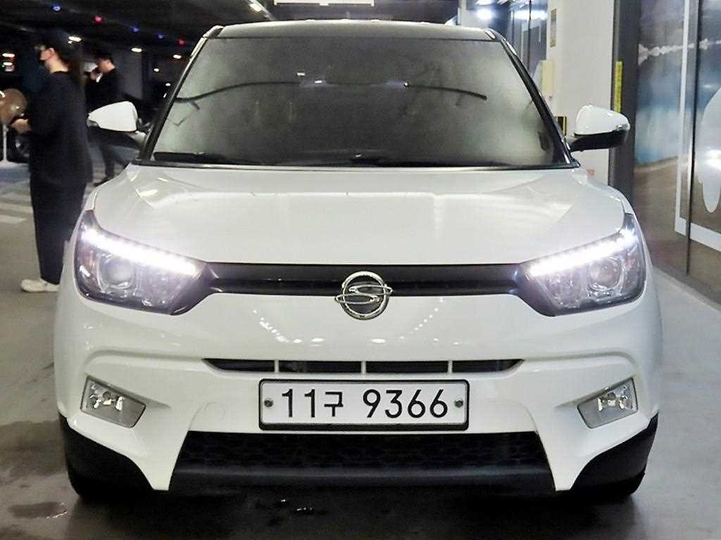 KG모빌리티(쌍용) 티볼리 가솔린 2WD 1.6 VX 이미지 2