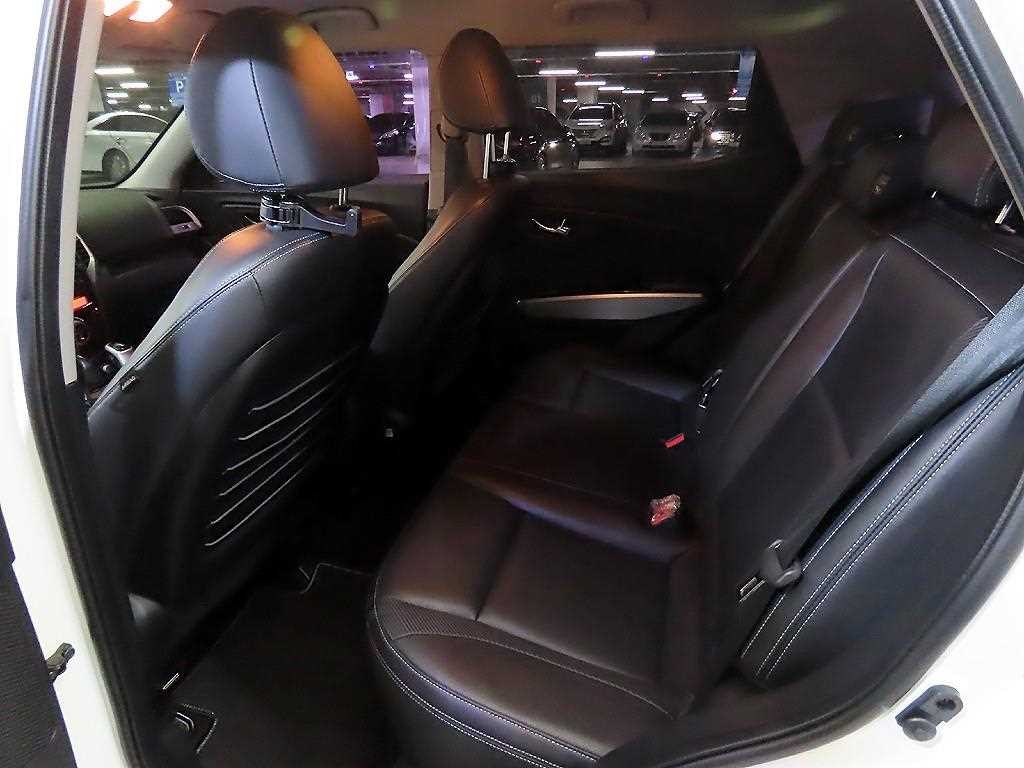 KG모빌리티(쌍용) 티볼리 가솔린 2WD 1.6 VX 이미지 7