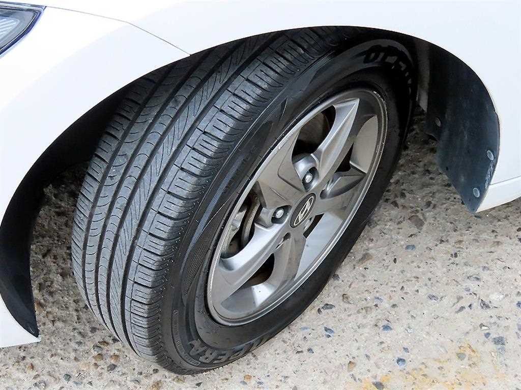 현대 아반떼 아반떼 AD 1.6 GDI 스마트 이미지 19