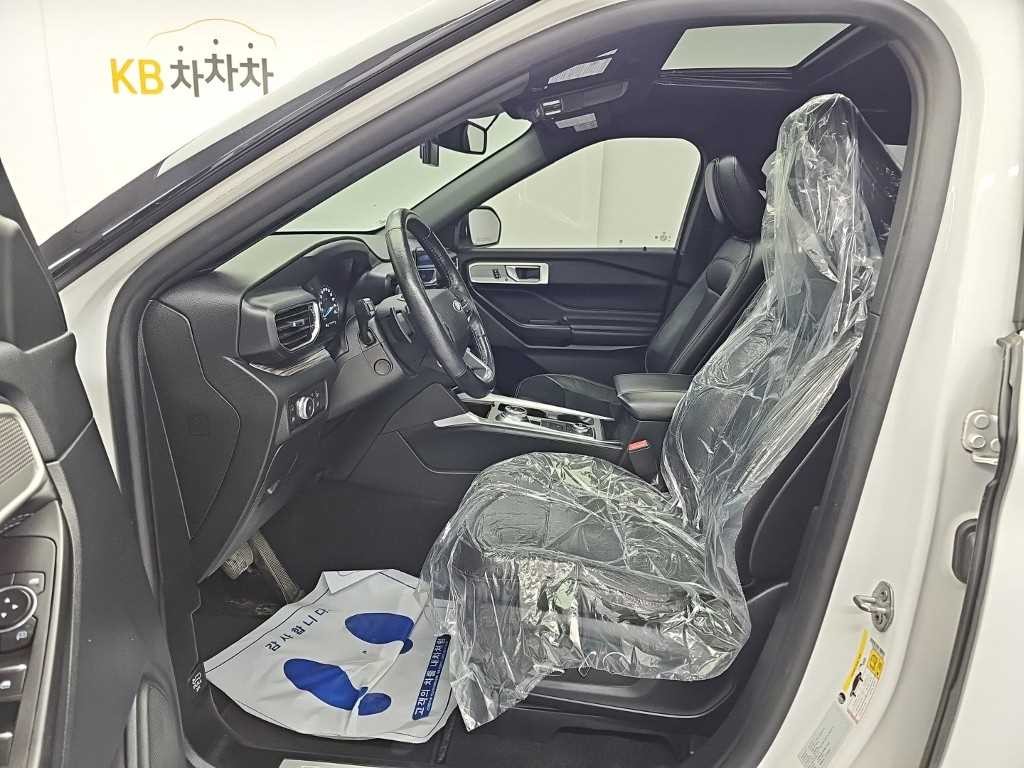 포드 익스플로러 익스플로러 6세대 3.0 AWD PHEV 리미티드 이미지 11