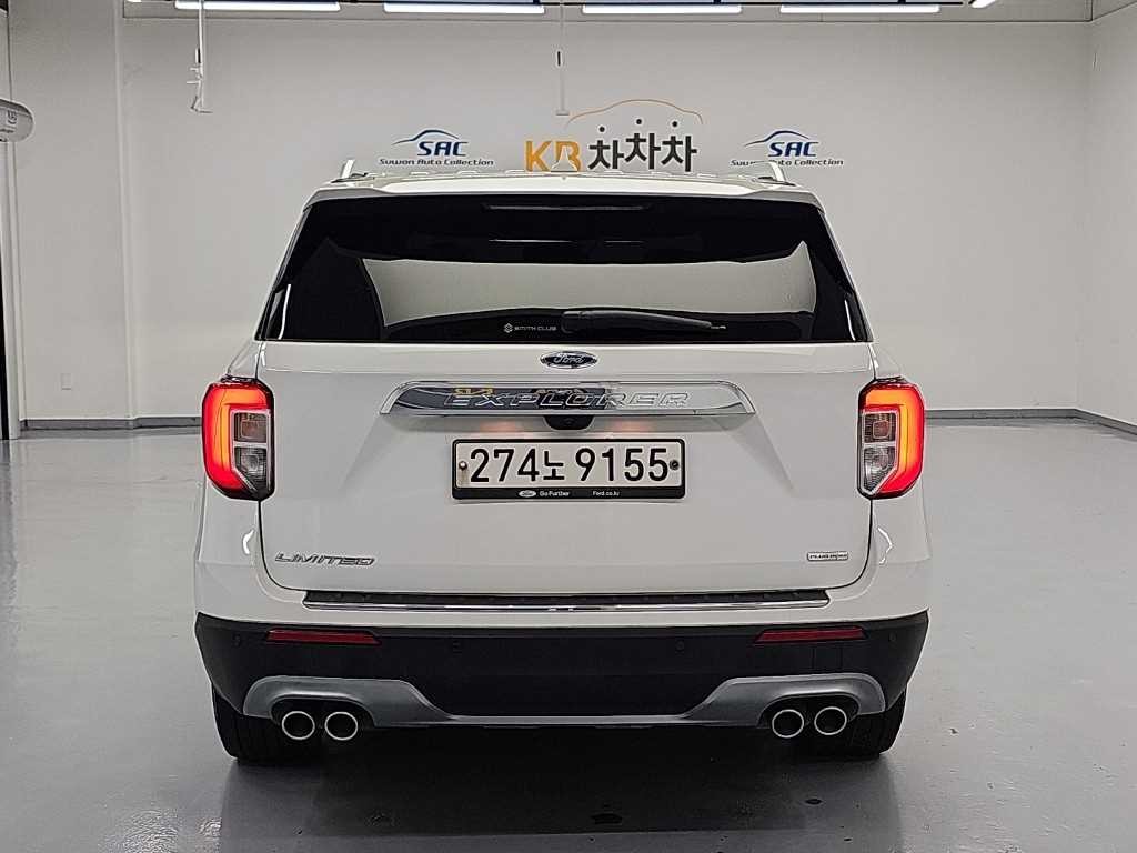 포드 익스플로러 익스플로러 6세대 3.0 AWD PHEV 리미티드 이미지 3