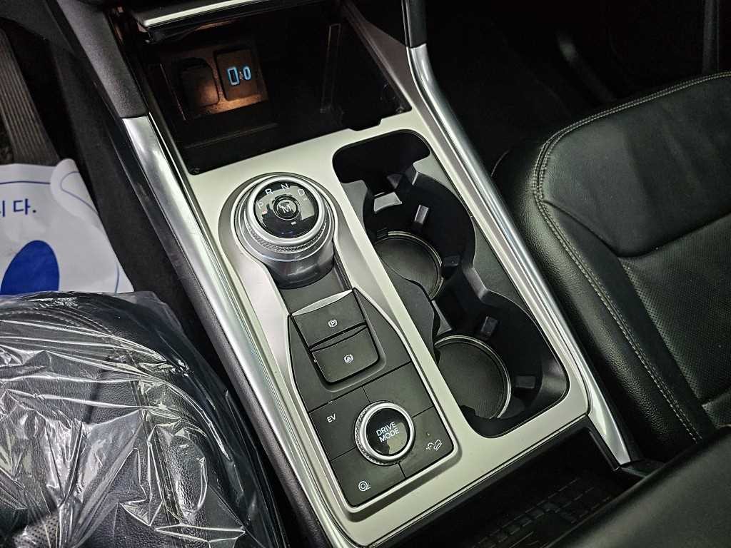 포드 익스플로러 익스플로러 6세대 3.0 AWD PHEV 리미티드 이미지 8