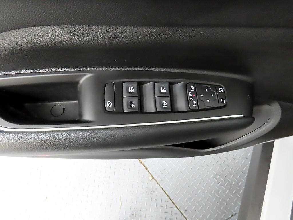 르노코리아(삼성) QM6 더뉴QM6 가솔린 2.0 GDe LE 2WD 이미지 11