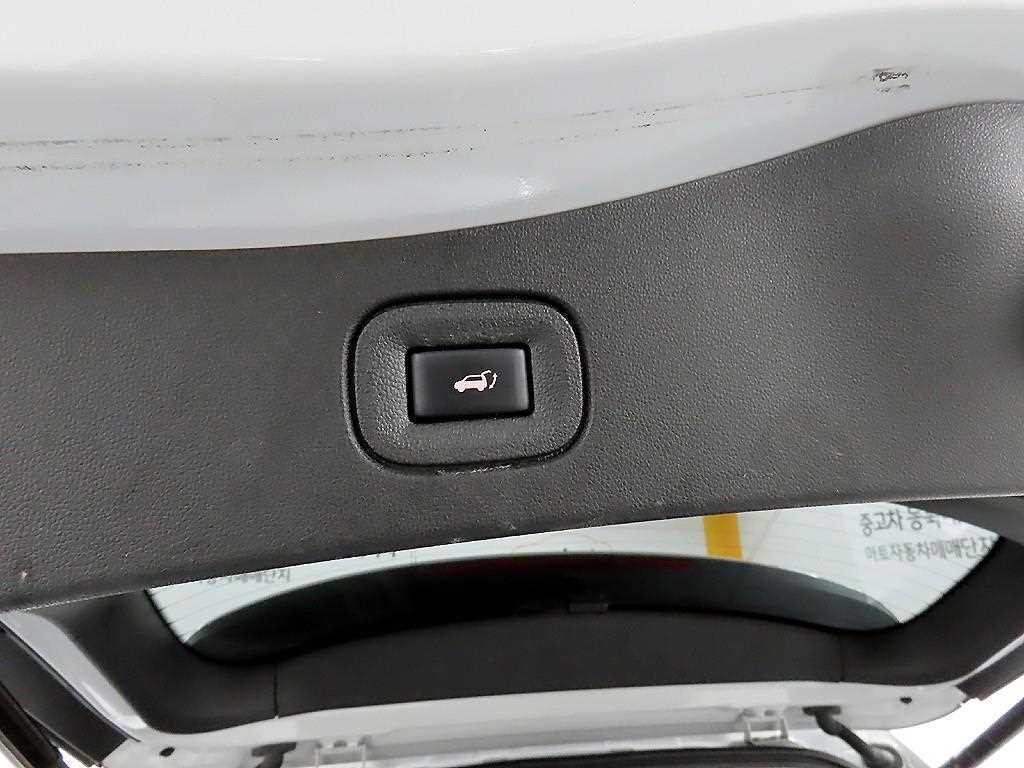 르노코리아(삼성) QM6 더뉴QM6 가솔린 2.0 GDe LE 2WD 이미지 18